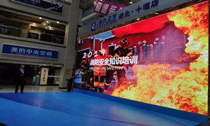 居然之家十堰店|消防培訓(xùn)不松懈，筑牢商場安全防火墻！